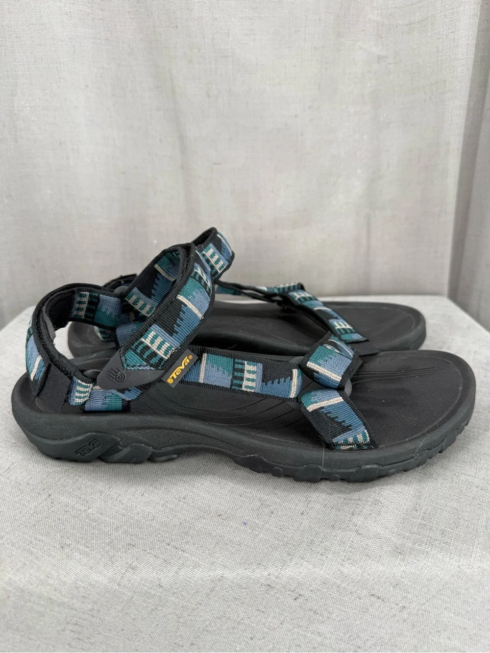 TEVA Men's Hurricane Xlt2 Sandals with EVA Foam Midsole Sz 10